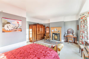 Photo 9- click for photo gallery